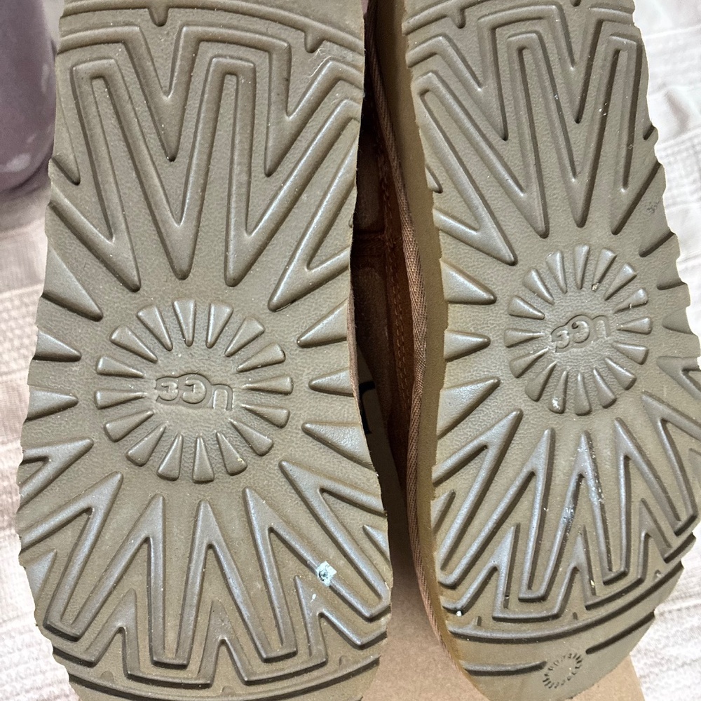 Ugg - kids boots (boys 7) - Picture 7 of 7